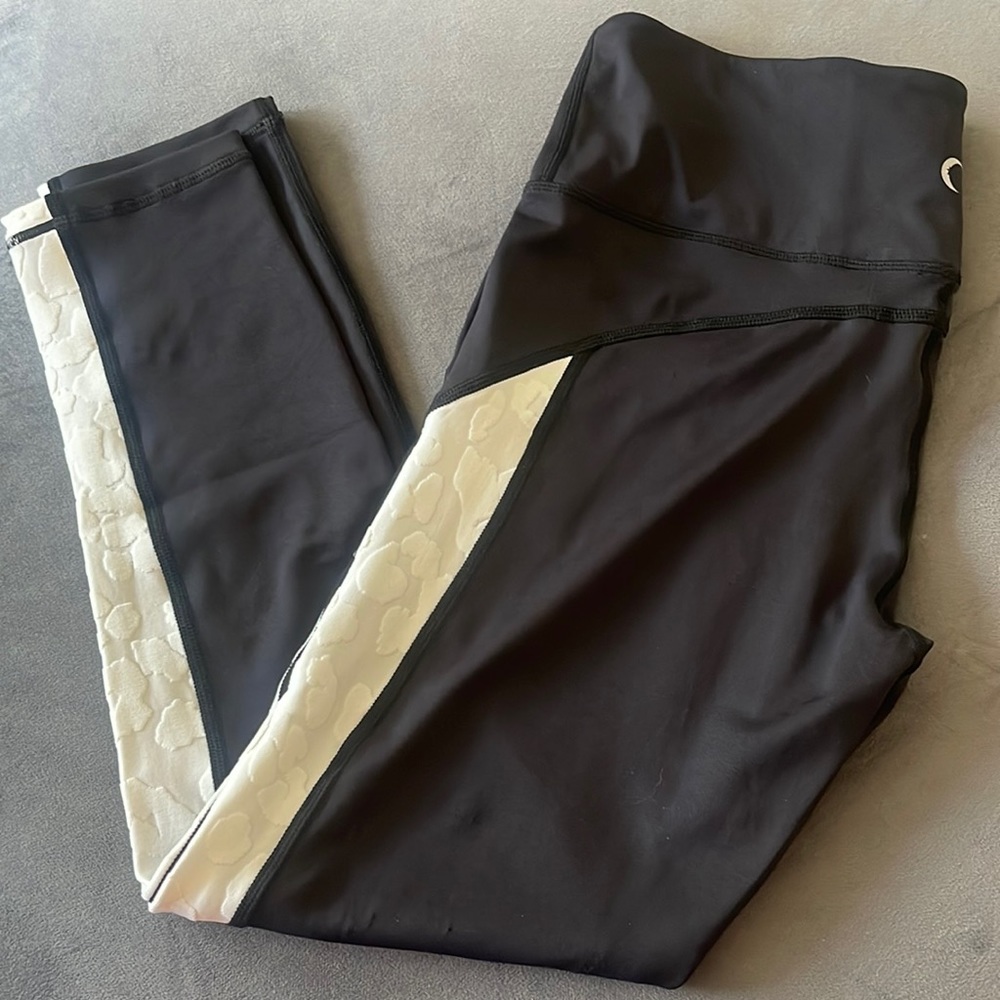Zyia leggings